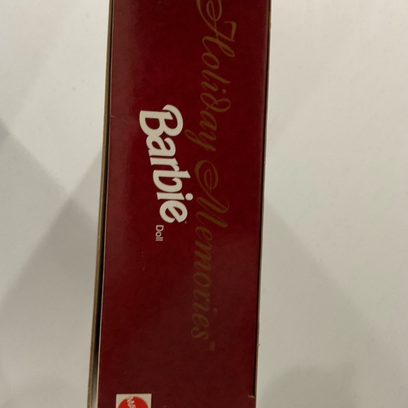 Brand New Vintage Limited Edition Hallmark Holiday Barbie - Picture 7 of 8